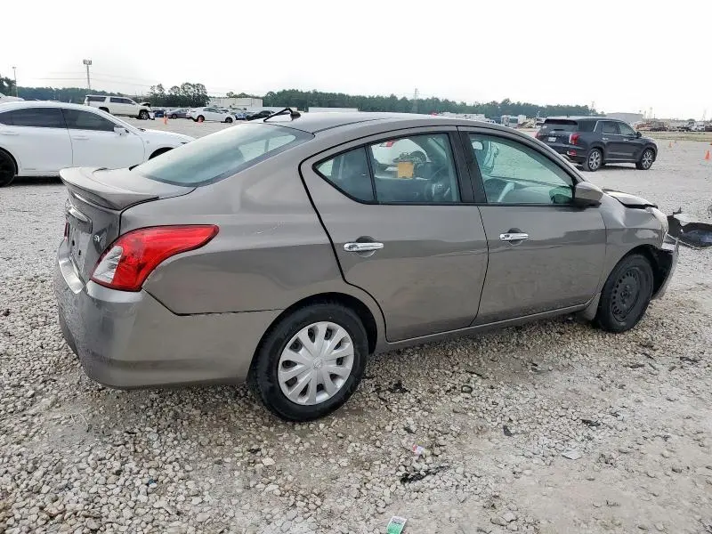 2017 NISSAN VERSA S  