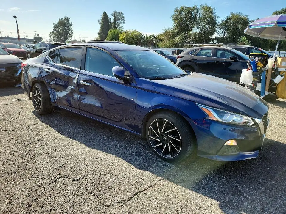 2020 NISSAN ALTIMA S  