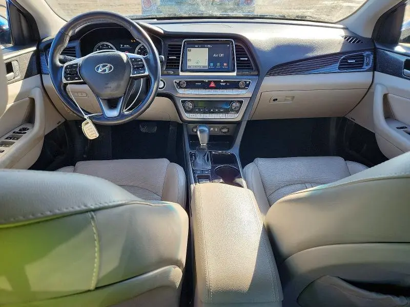 2018 HYUNDAI SONATA SPORT  