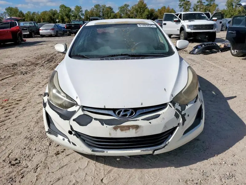 2014 HYUNDAI ELANTRA SE  