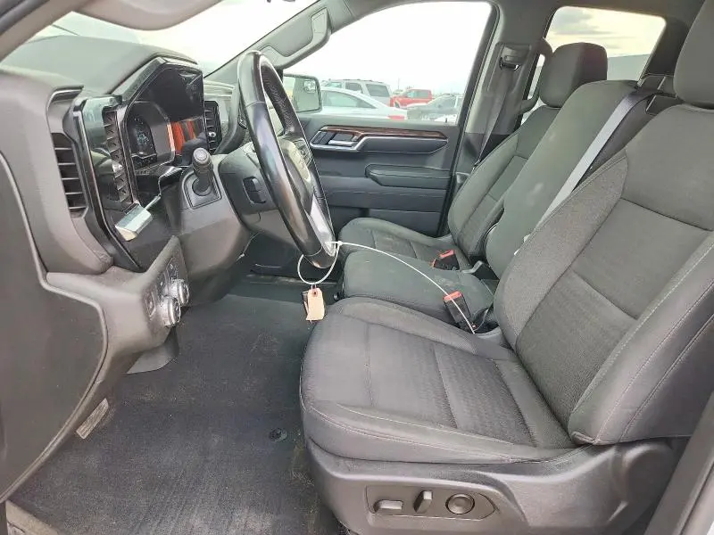 2023 GMC SIERRA K1500 SLE  