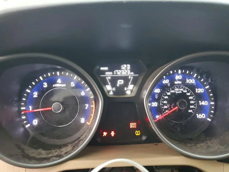 2013 HYUNDAI ELANTRA GLS  