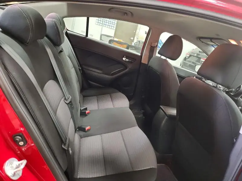 2014 KIA FORTE LX  