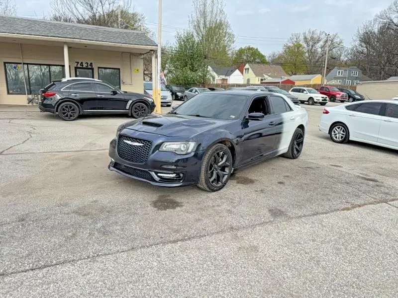 2023 CHRYSLER 300 S  