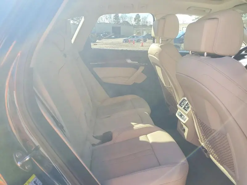 2021 AUDI Q5 PRESTIGE  