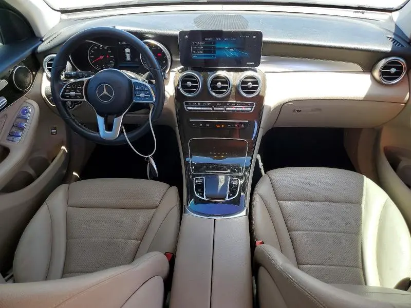 2020 MERCEDES-BENZ GLC 300  
