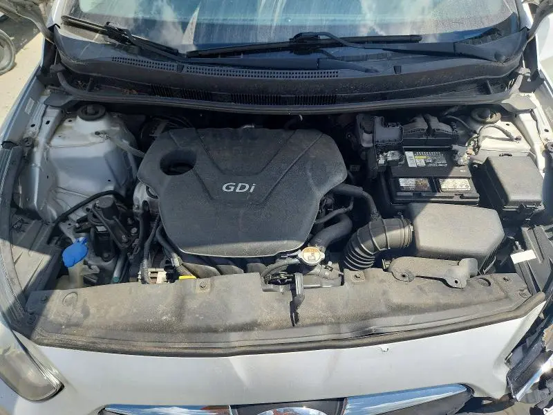 2013 HYUNDAI ACCENT GS  