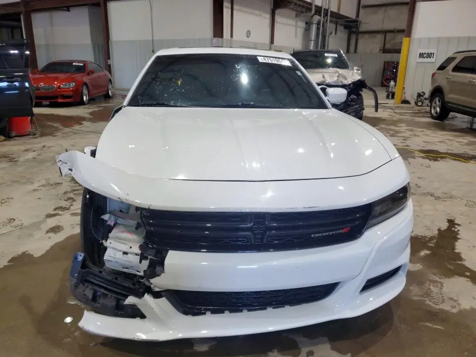 2021 DODGE CHARGER SXT  