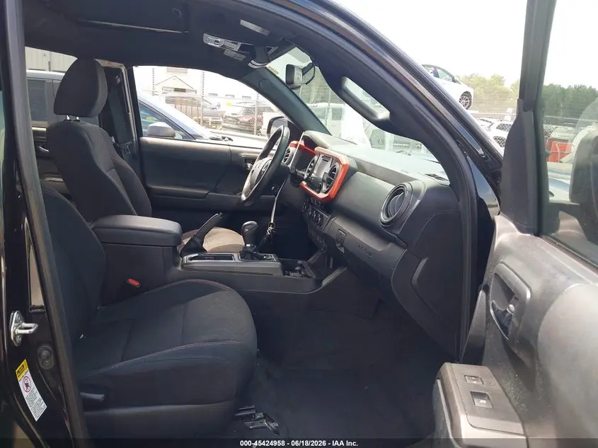 2016 TOYOTA TACOMA TRD SPORT