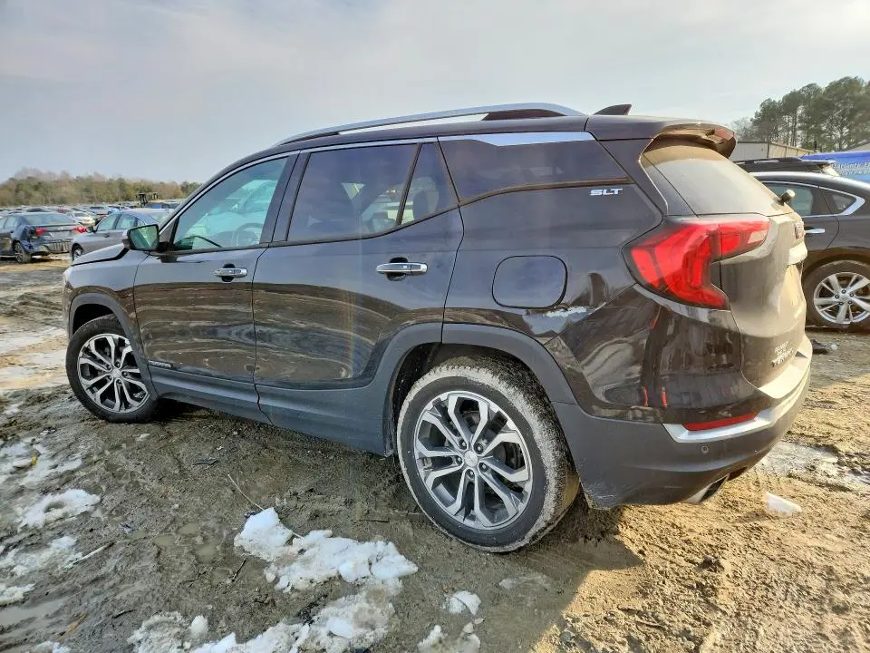 2020 GMC TERRAIN SLT  