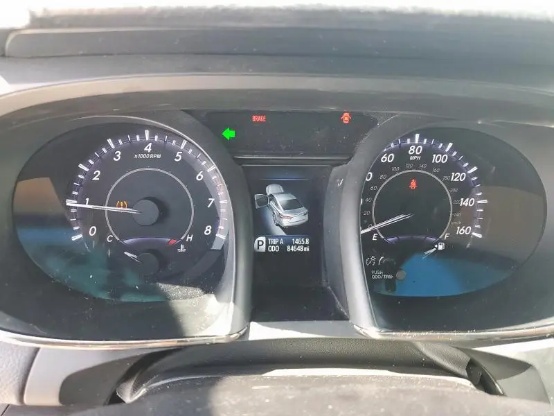 2016 TOYOTA AVALON XLE  