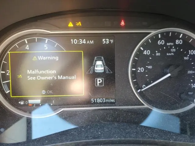 2022 NISSAN VERSA SV  