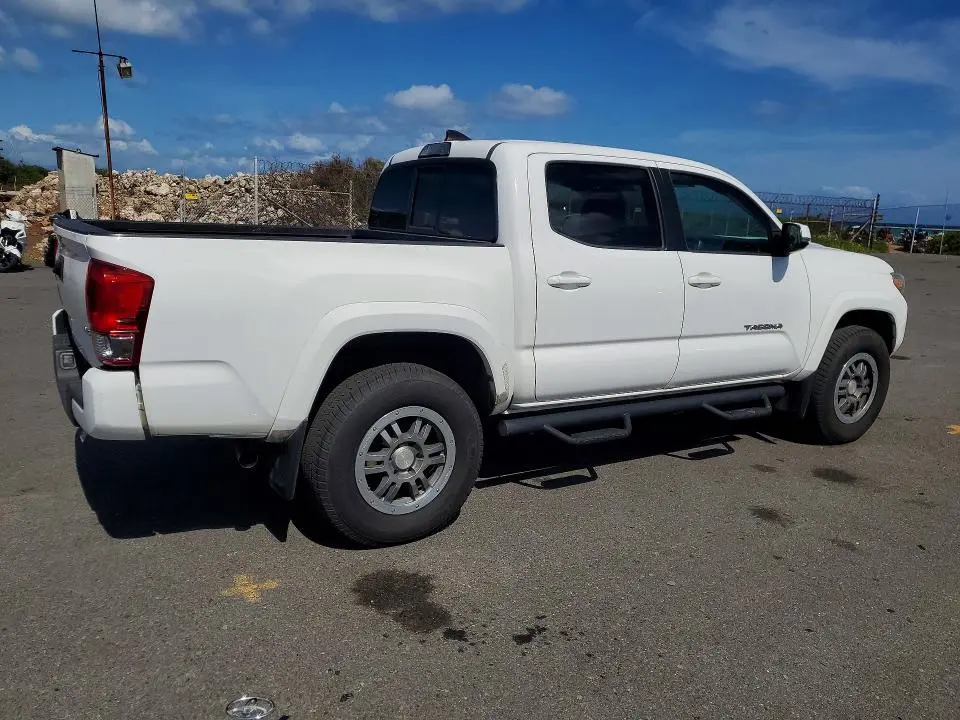 2016 TOYOTA TACOMA SR5 V6  