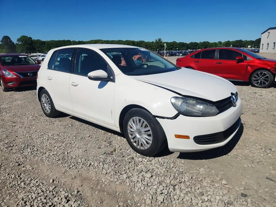 2013 VOLKSWAGEN GOLF   