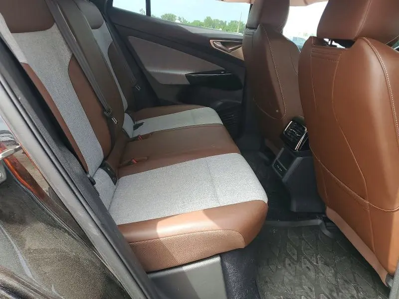 2023 VOLKSWAGEN ID.4 PRO  
