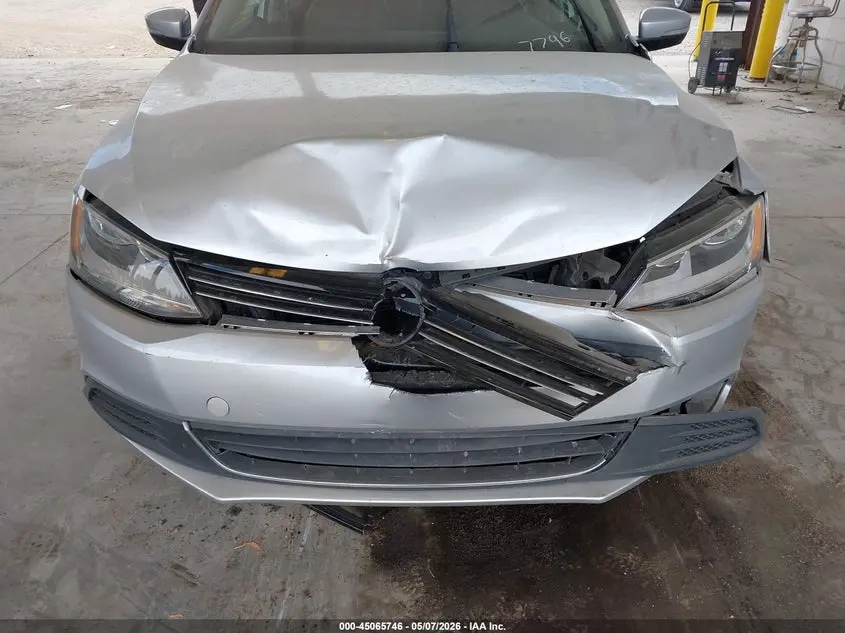 2013 VOLKSWAGEN JETTA 2.5L SE
