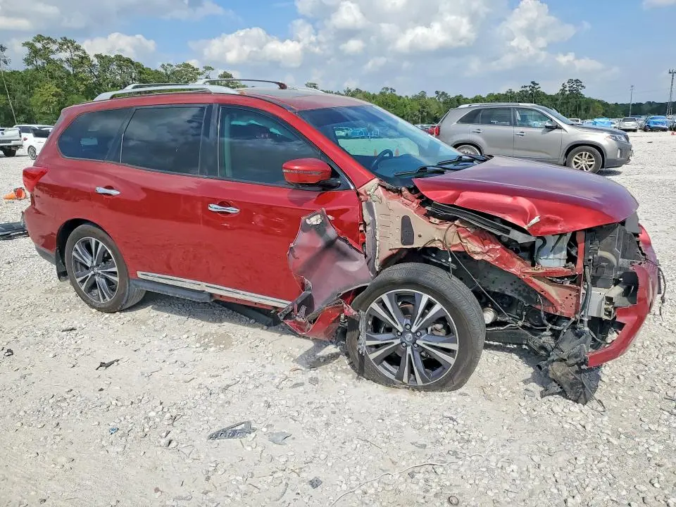 2017 NISSAN PATHFINDER PLATINUM  