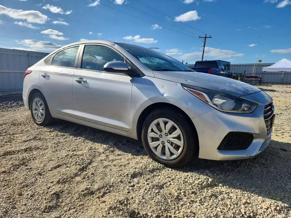 2019 HYUNDAI ACCENT SE  