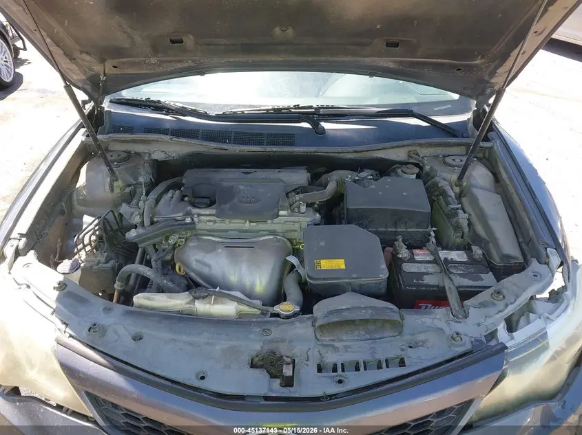 2014 TOYOTA CAMRY SE