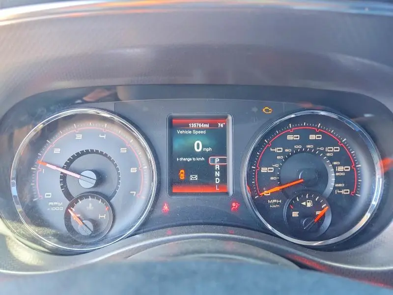 2014 DODGE CHARGER SE  