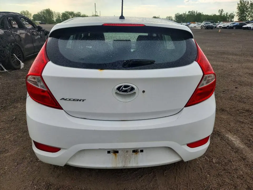 2014 HYUNDAI ACCENT GS  