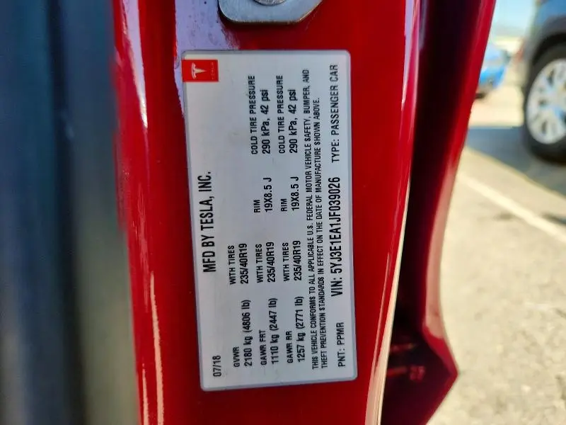 2018 TESLA MODEL 3   