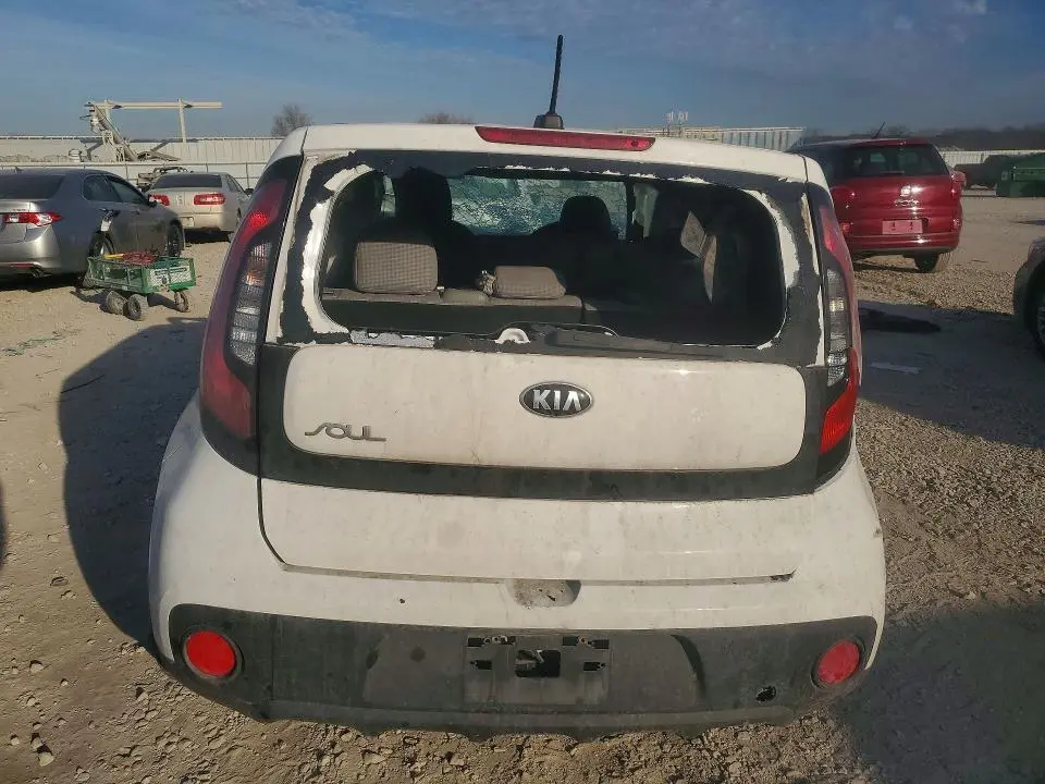 2018 KIA SOUL   