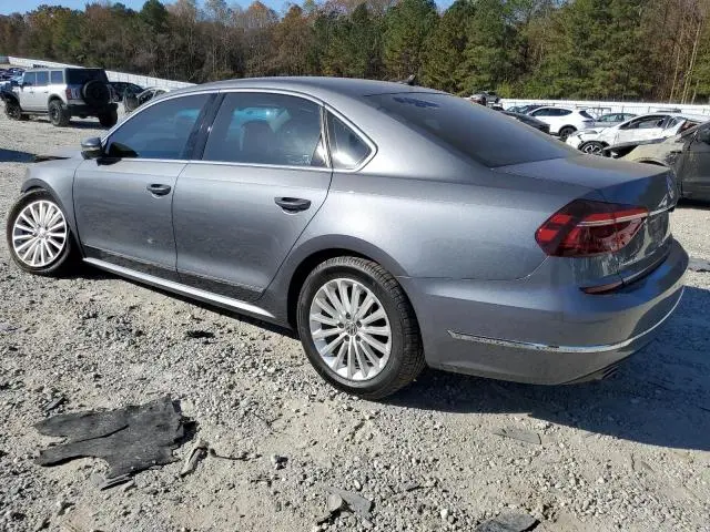 2017 VOLKSWAGEN PASSAT SE  