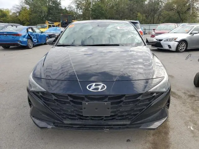 2021 HYUNDAI ELANTRA SE