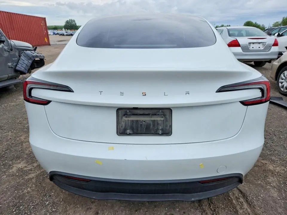 2025 TESLA MODEL 3   