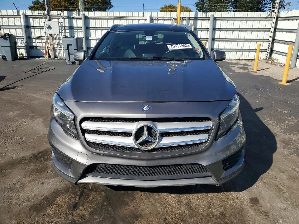2015 MERCEDES-BENZ GLA 250 4MATIC  