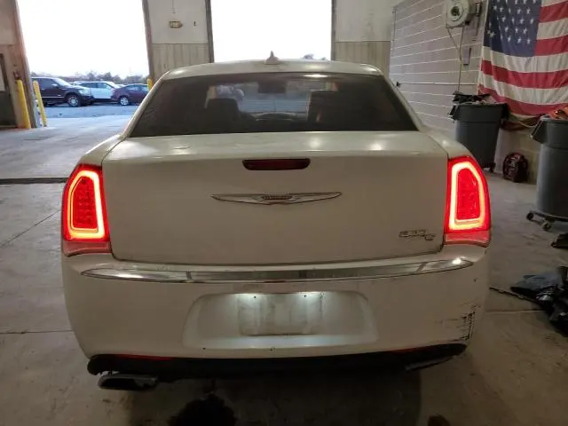 2016 CHRYSLER 300C   