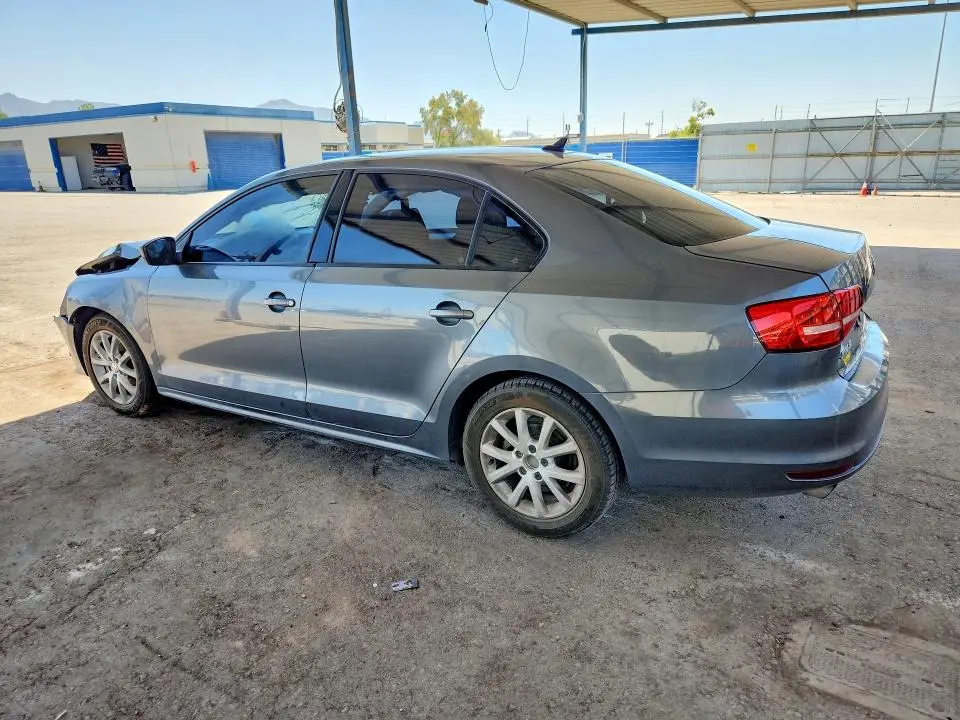 2015 VOLKSWAGEN JETTA SE  
