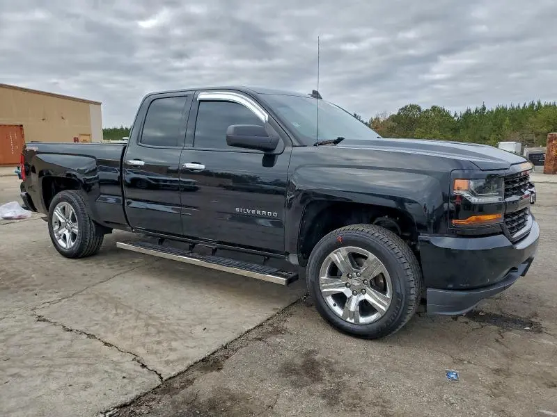 2017 CHEVROLET SILVERADO K1500 CUSTOM  
