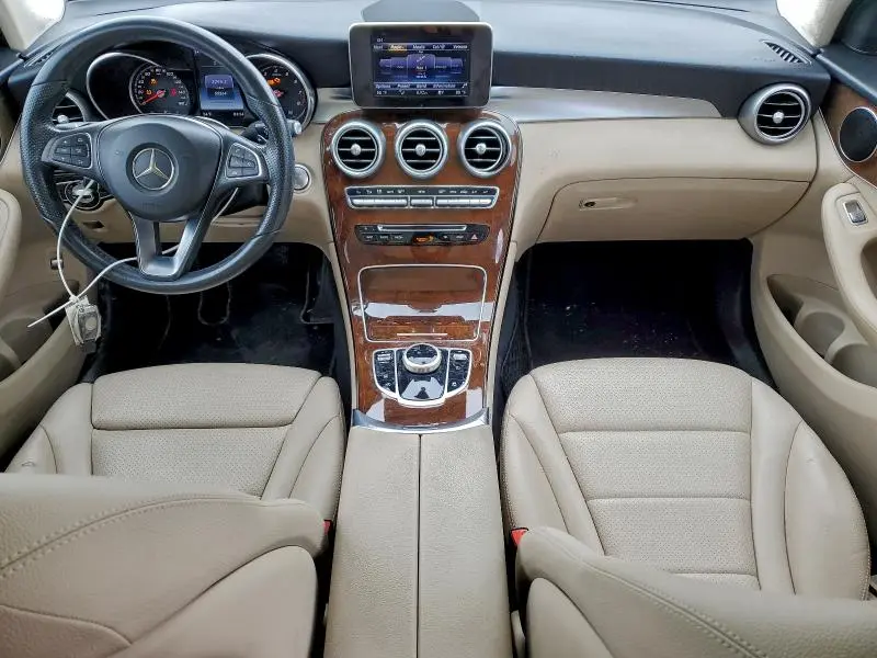 2017 MERCEDES-BENZ GLC 300  