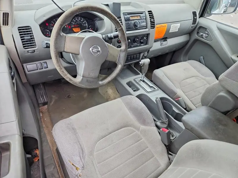 2012 NISSAN FRONTIER S  