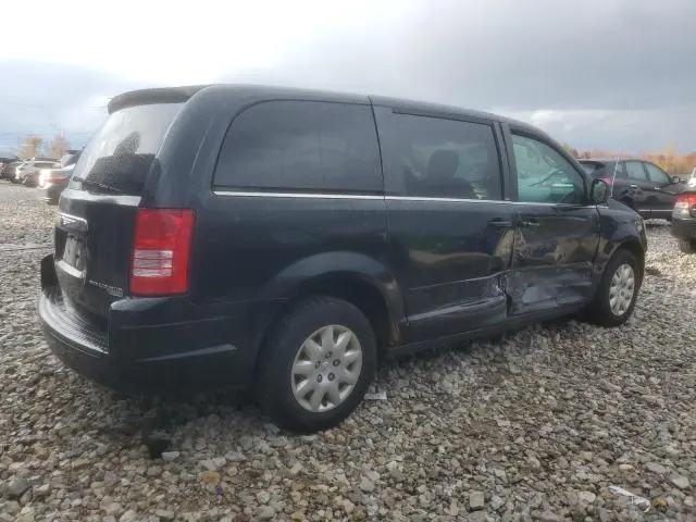 2010 CHRYSLER TOWN & COUNTRY LX  