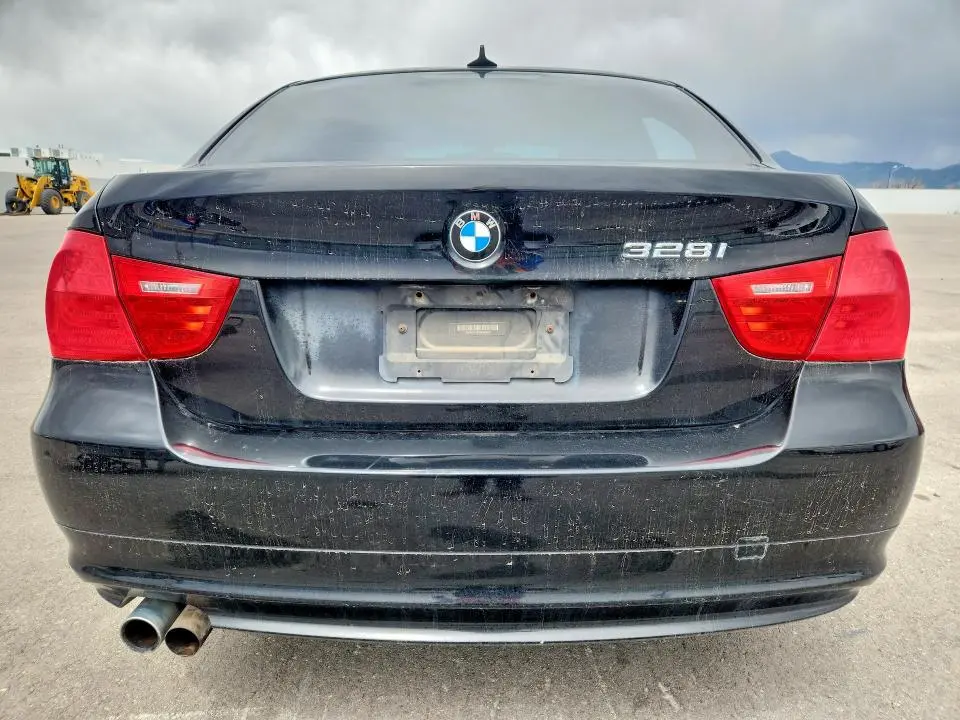 2011 BMW 328 XI  