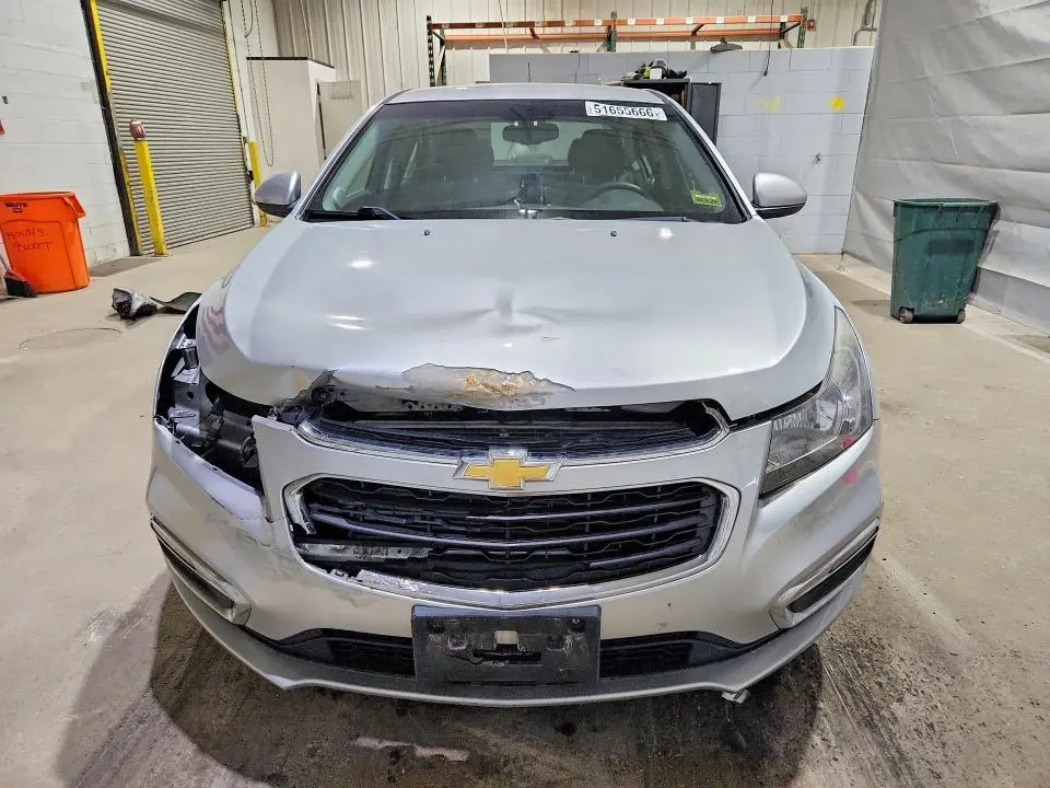 2015 CHEVROLET CRUZE LT  