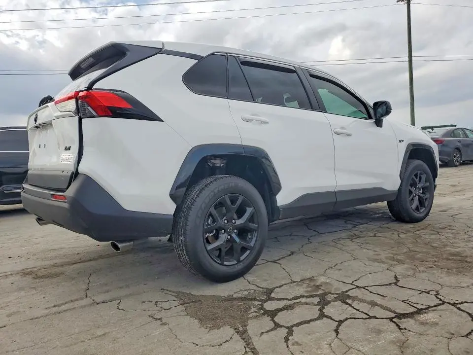 2025 TOYOTA RAV4 LE  