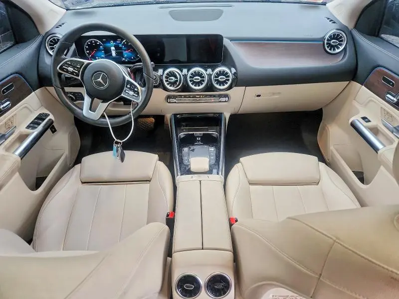 2021 MERCEDES-BENZ GLA 250 4MATIC  