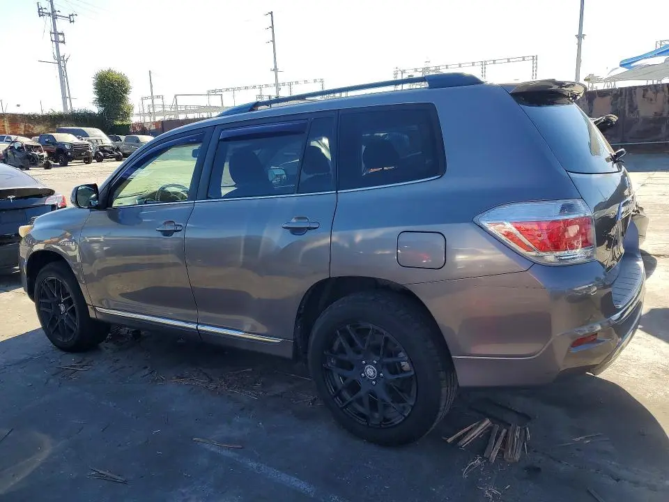 2013 TOYOTA HIGHLANDER HYBRID  