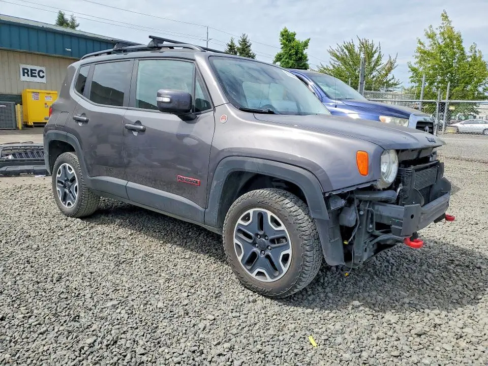 2016 JEEP RENEGADE TRAILHAWK  