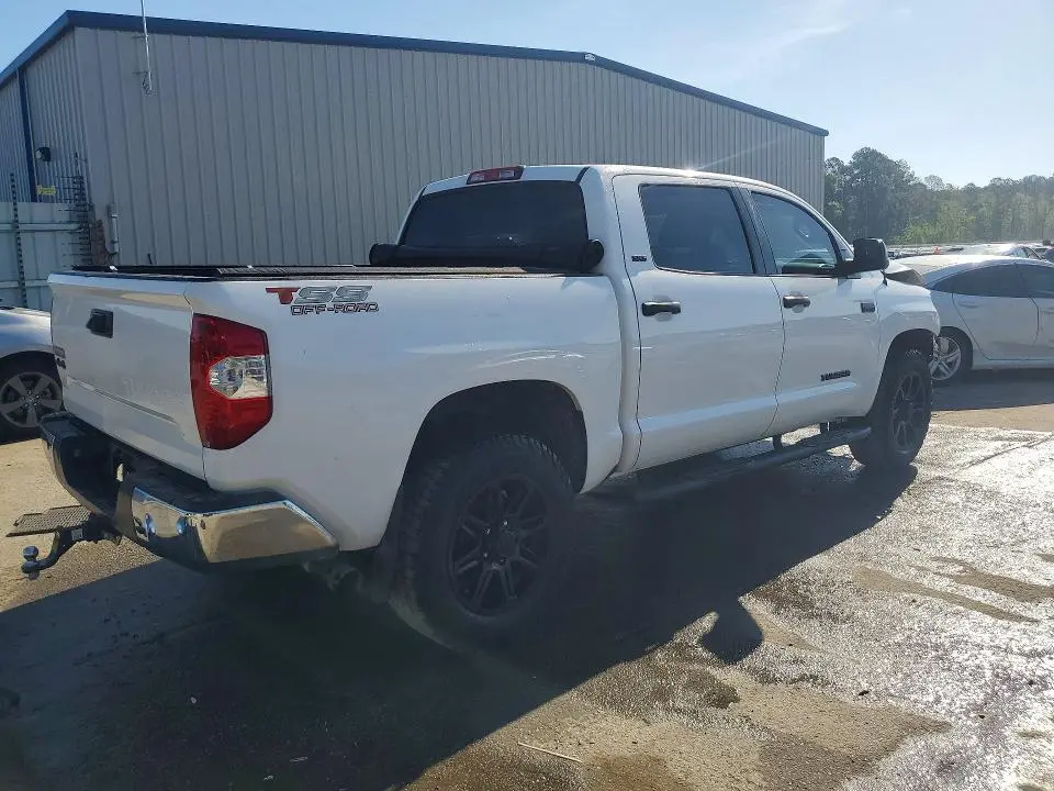 2019 TOYOTA TUNDRA SR5  