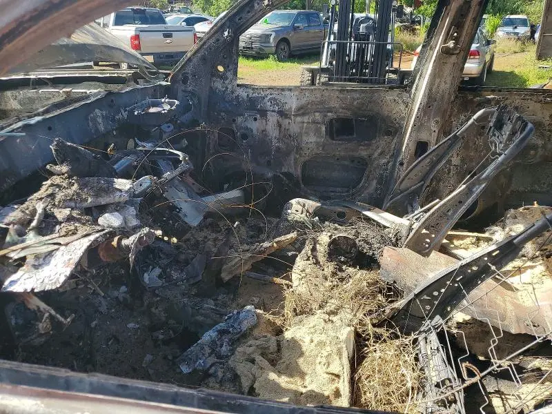 2017 TOYOTA TACOMA SR V6  
