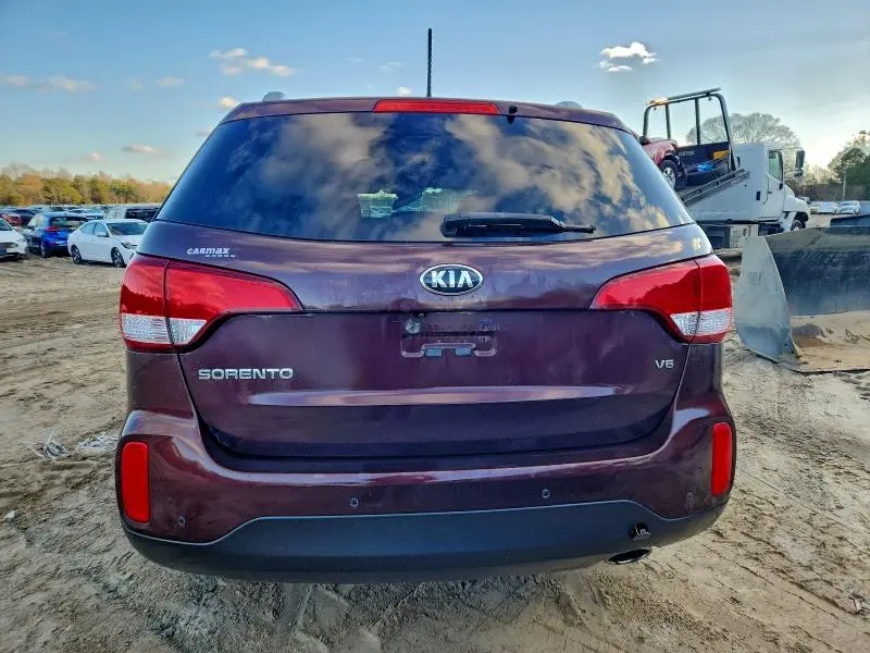 2015 KIA SORENTO LX  