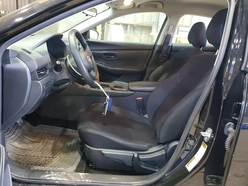 2025 NISSAN SENTRA S  