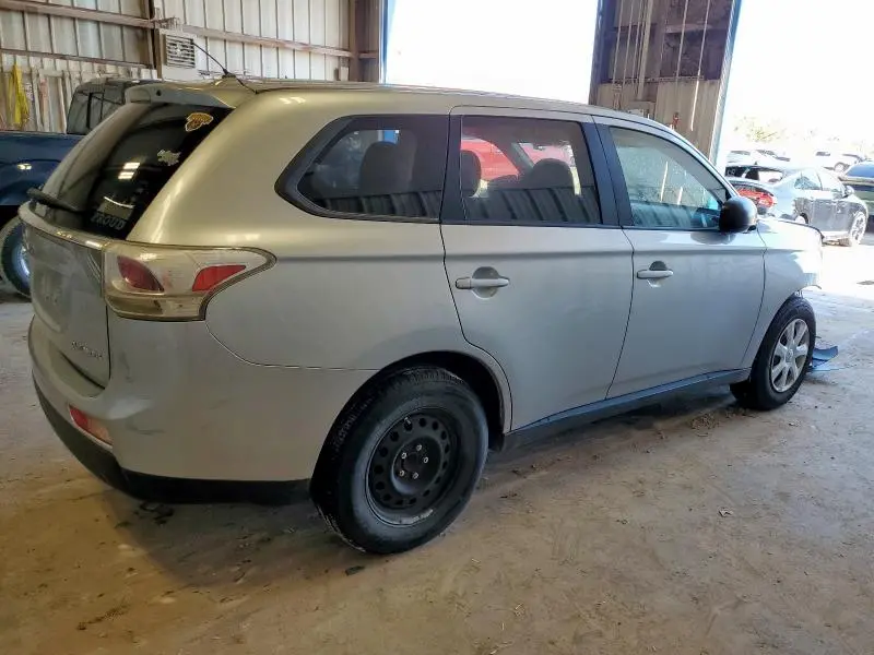 2014 MITSUBISHI OUTLANDER ES  