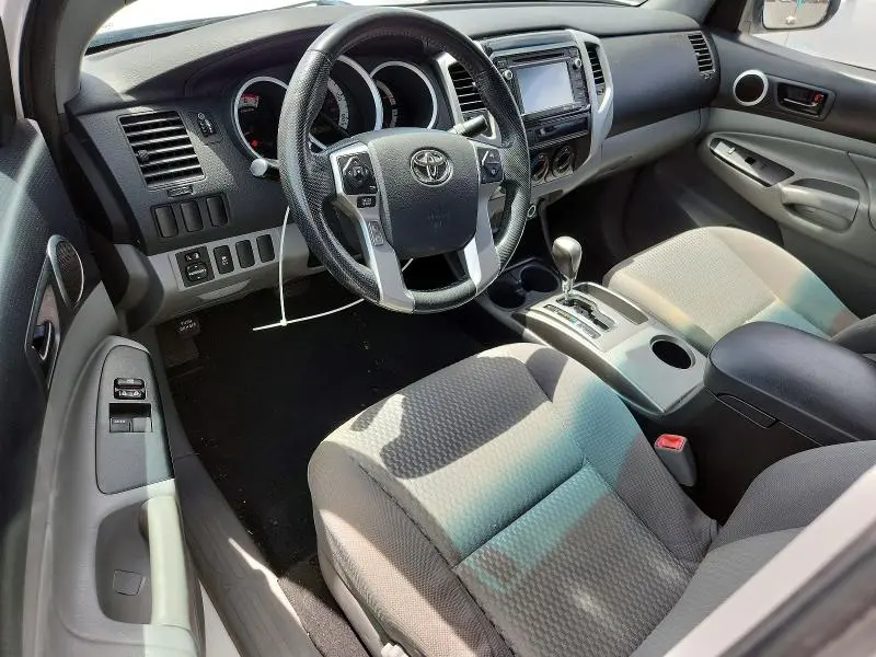 2015 TOYOTA TACOMA BASE  