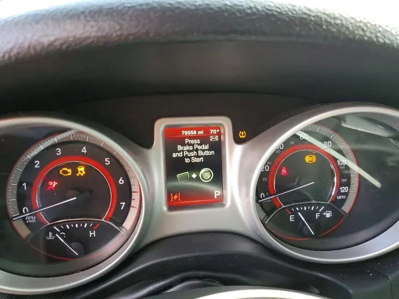 2019 DODGE JOURNEY SE  